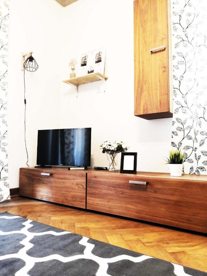 Bankowa 8 Guest Rooms Zielona Góra Exteriör bild