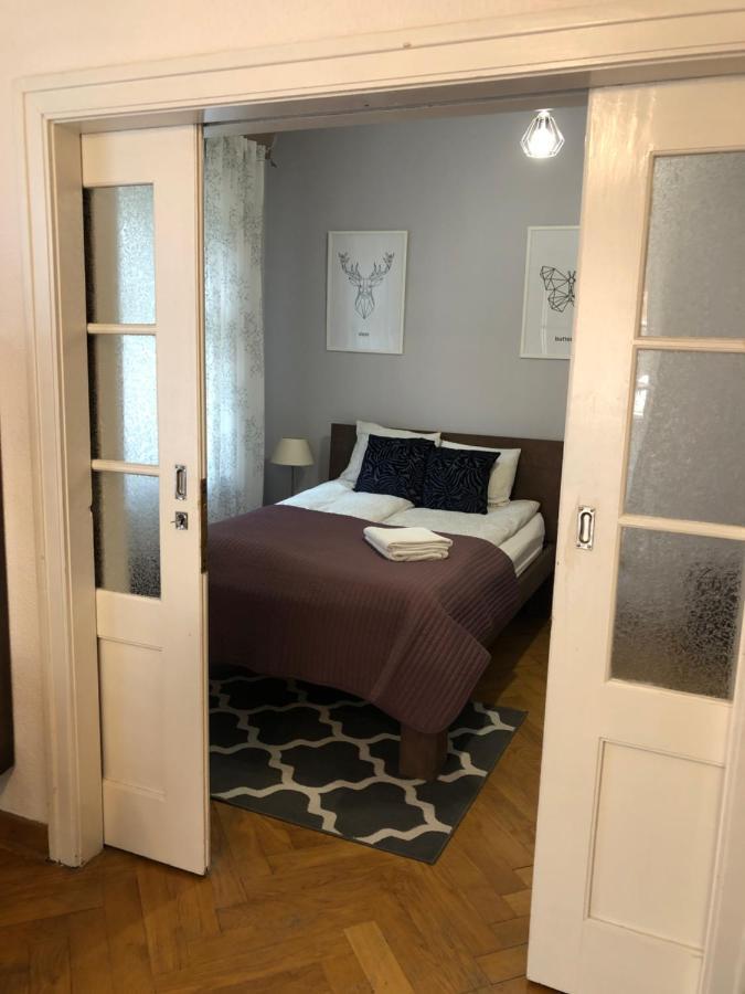 Bankowa 8 Guest Rooms Zielona Góra Exteriör bild